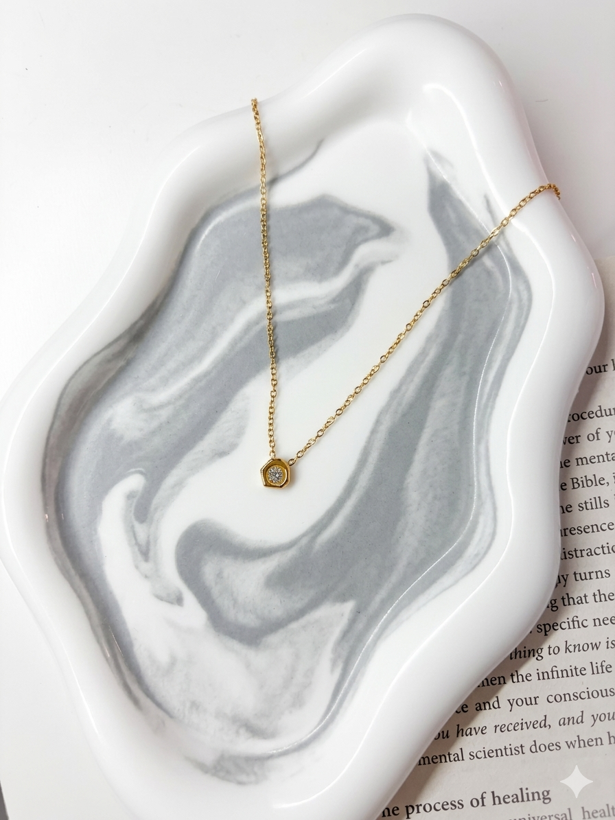 Hexa Glow Pendant Necklace