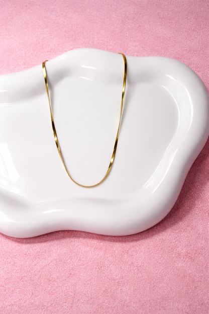 Minimalist Gold Herringbone Chain Necklace