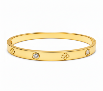 Lucky Four Leaf Clover Zircon Bangle