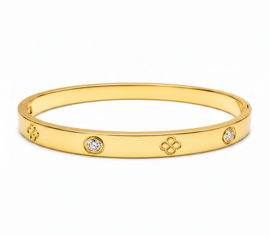 Lucky Four Leaf Clover Zircon Bangle