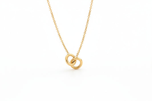 Minimalist Interlocking Rings Necklace