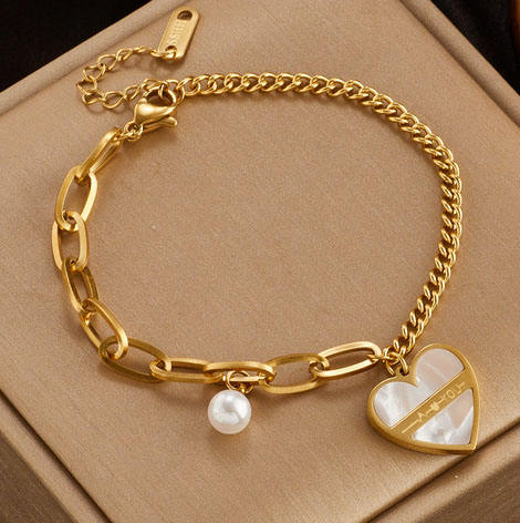 Pearl Heart Charm Bracelet