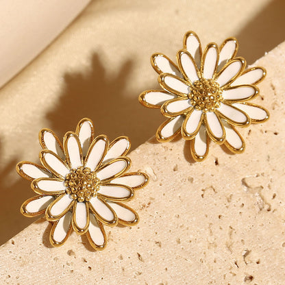 Daisy Flower Stud Earrings