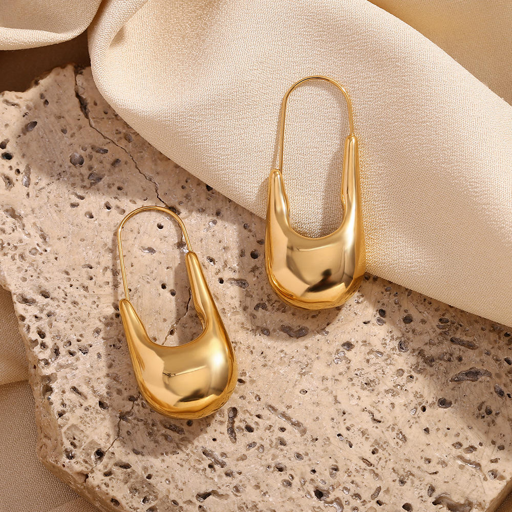 Minimal Drop Hoop Earrings